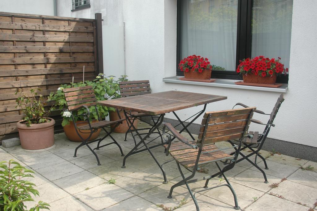Koeln Appartement Екстериор снимка