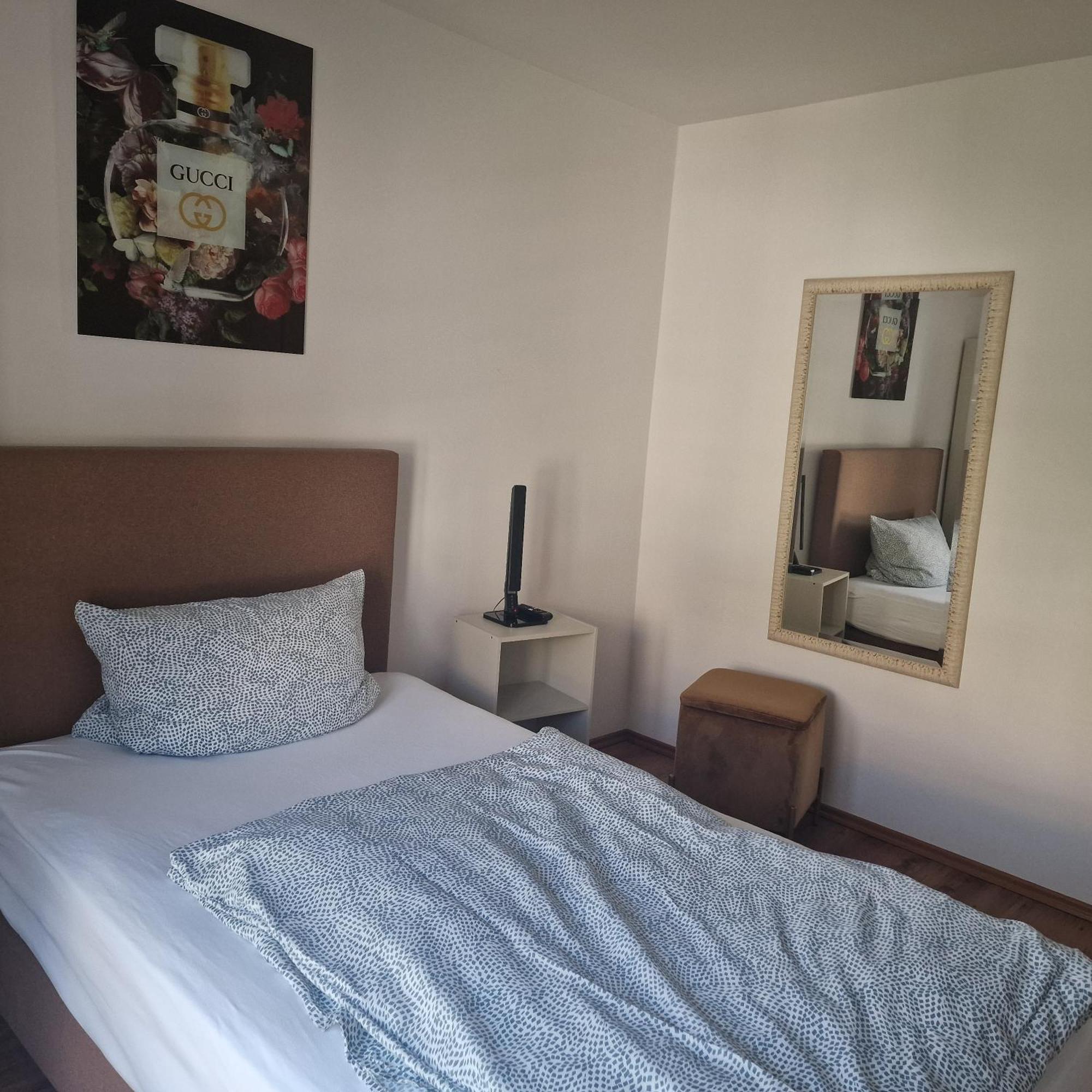 Koeln Appartement Екстериор снимка