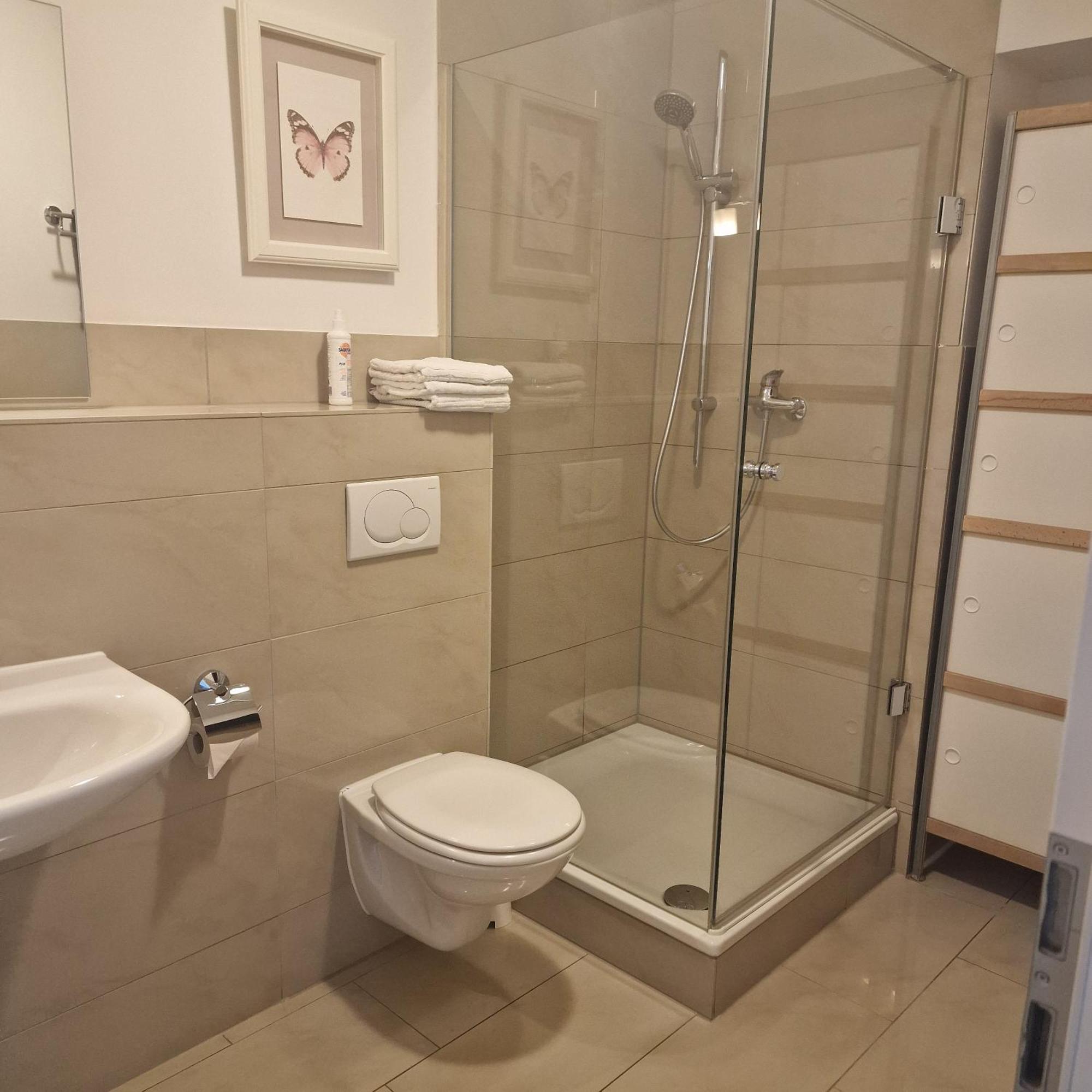 Koeln Appartement Екстериор снимка